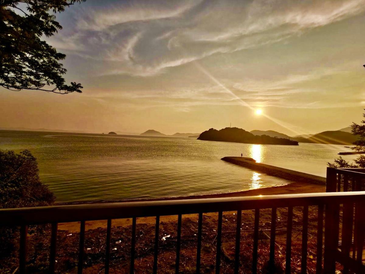 Villa Chillon Shodoshima Exterior photo